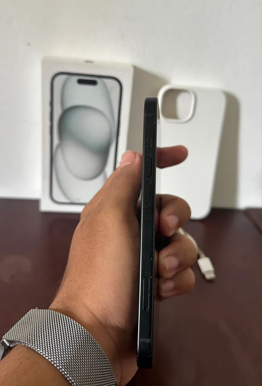 iPhone 15 - 128GB ORIGINAL  - Foto 4