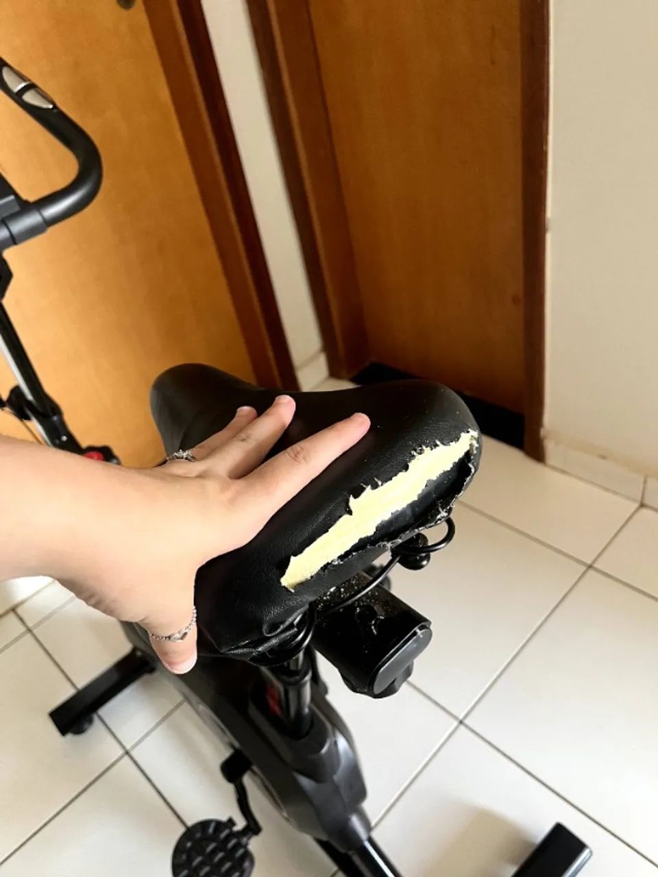 Bicicleta Ergométrica Spinning com Painel e Suporte - Foto 4