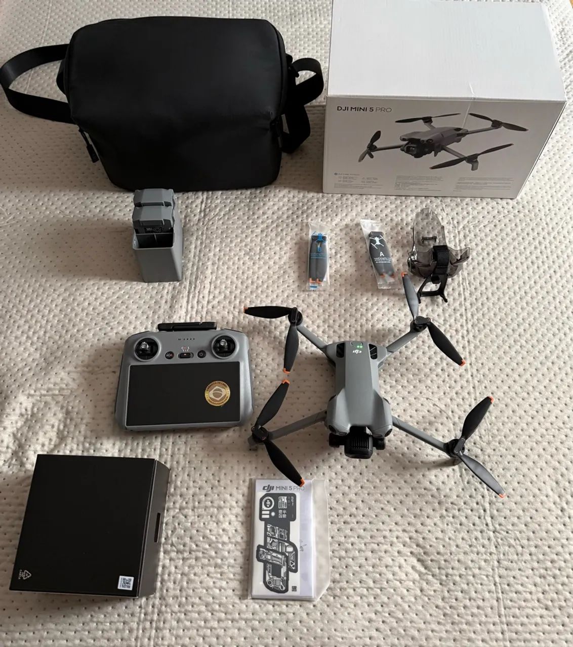 Drone DJI mini 5 pro combo Fly more plus  - Foto 2