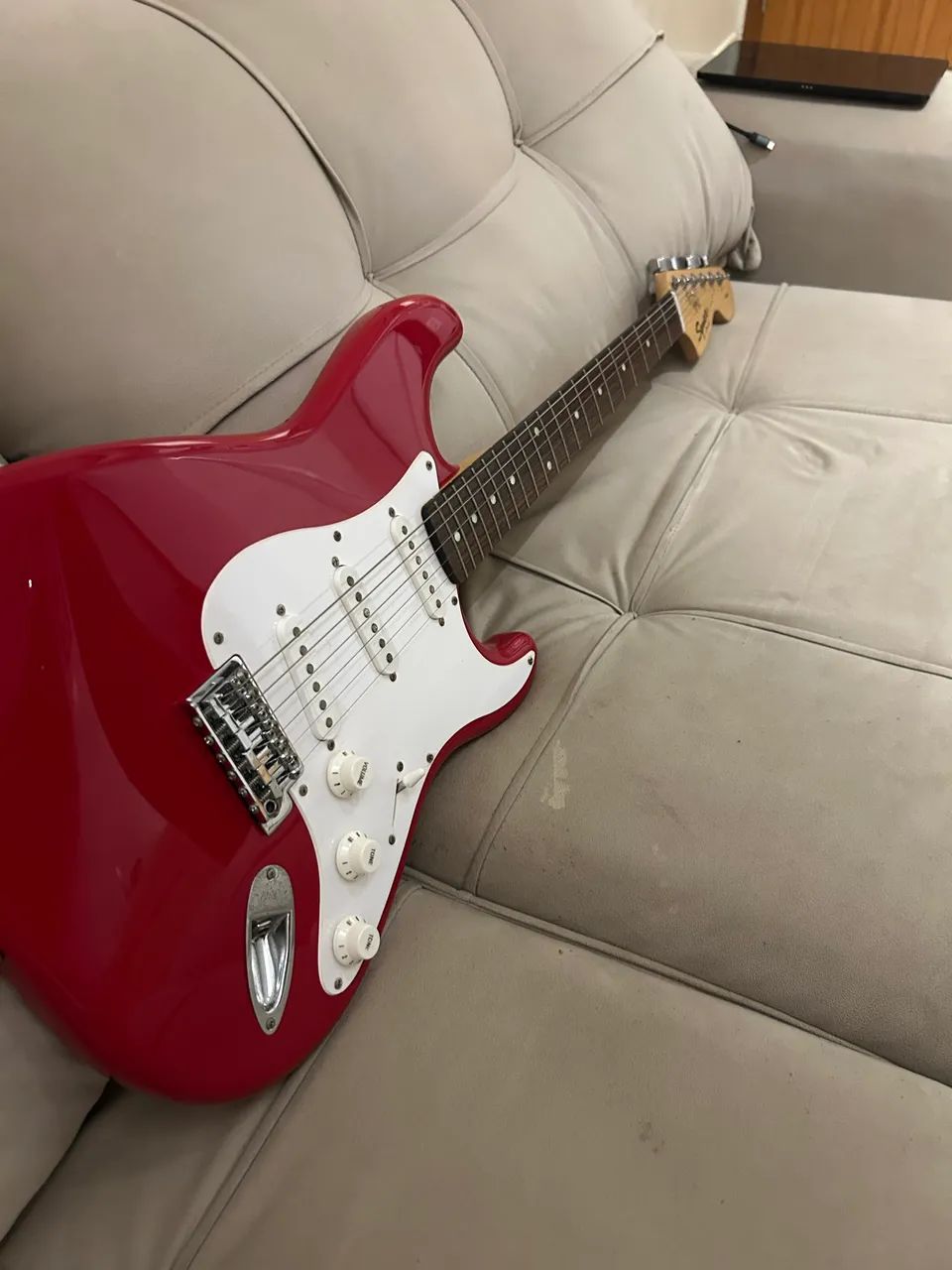 Guitarra Squier  - Foto 4
