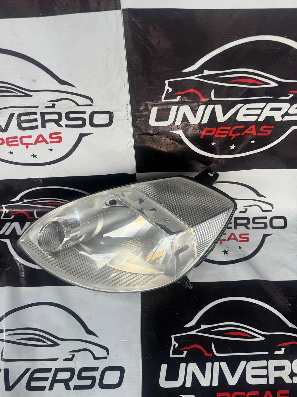 Farol Esquerdo Ford Ka