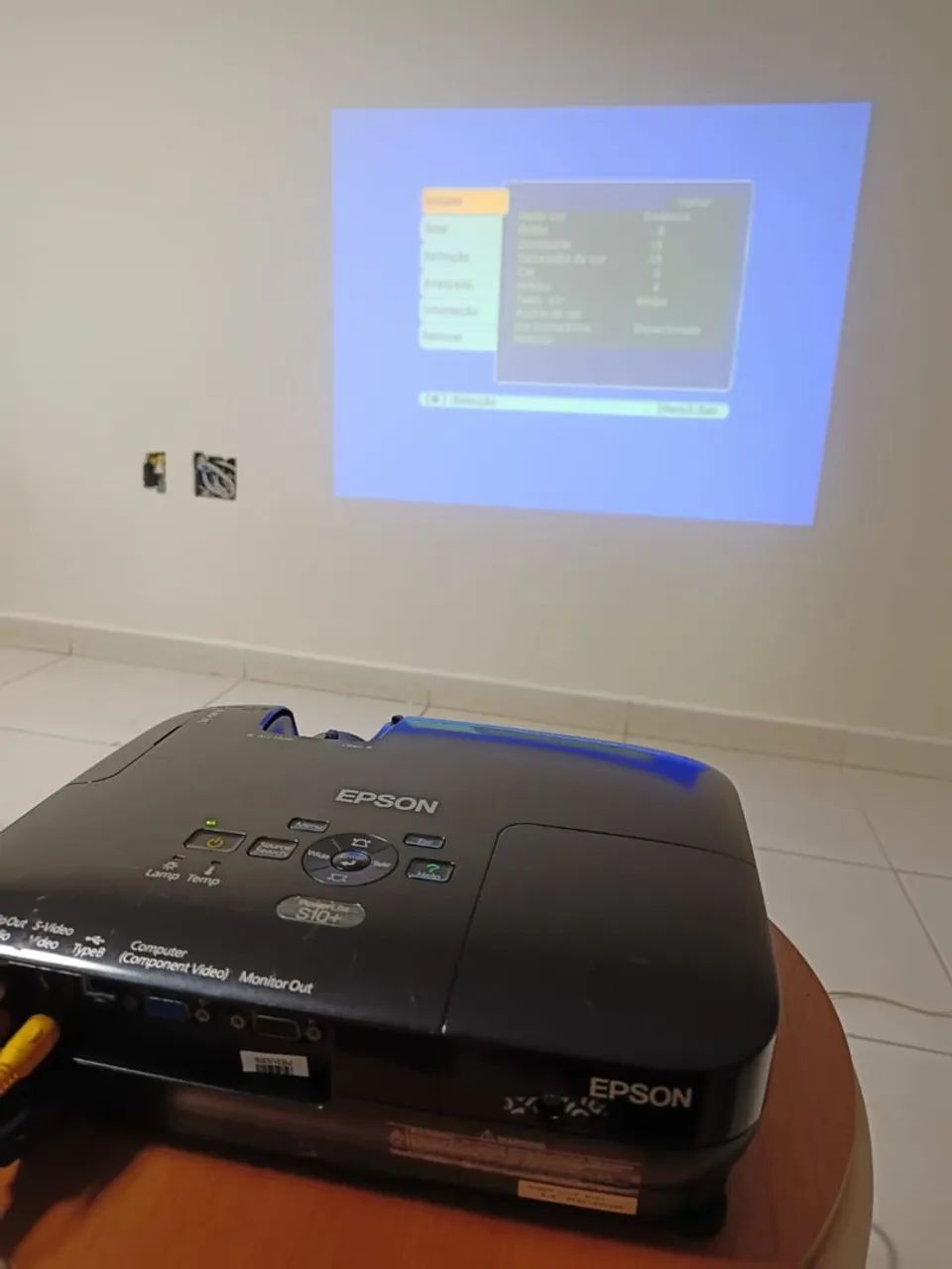 Epson PowerLite S10+ - Foto 4