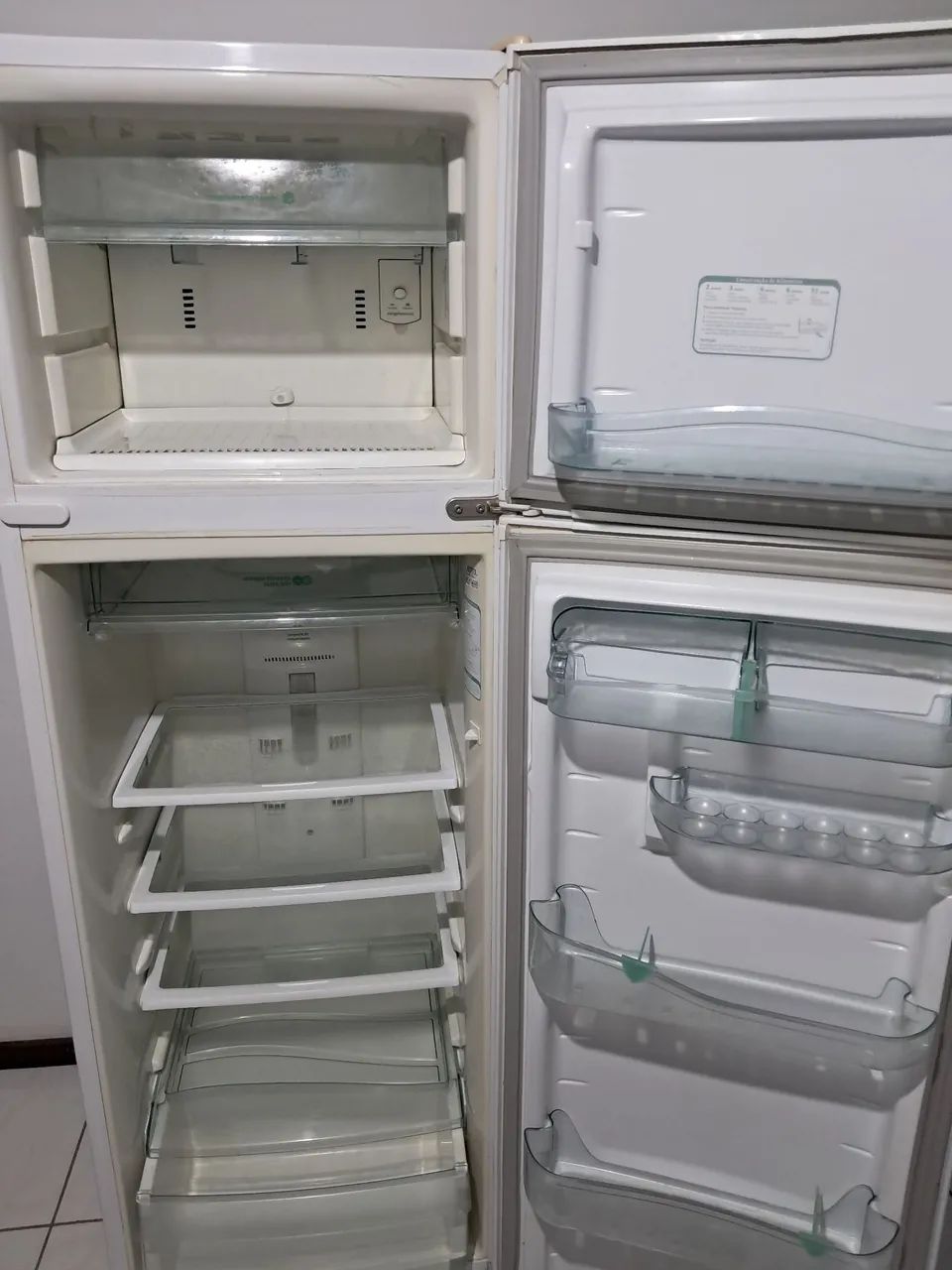 Geladeira (LEIA ANÚNCIO) - Foto 2