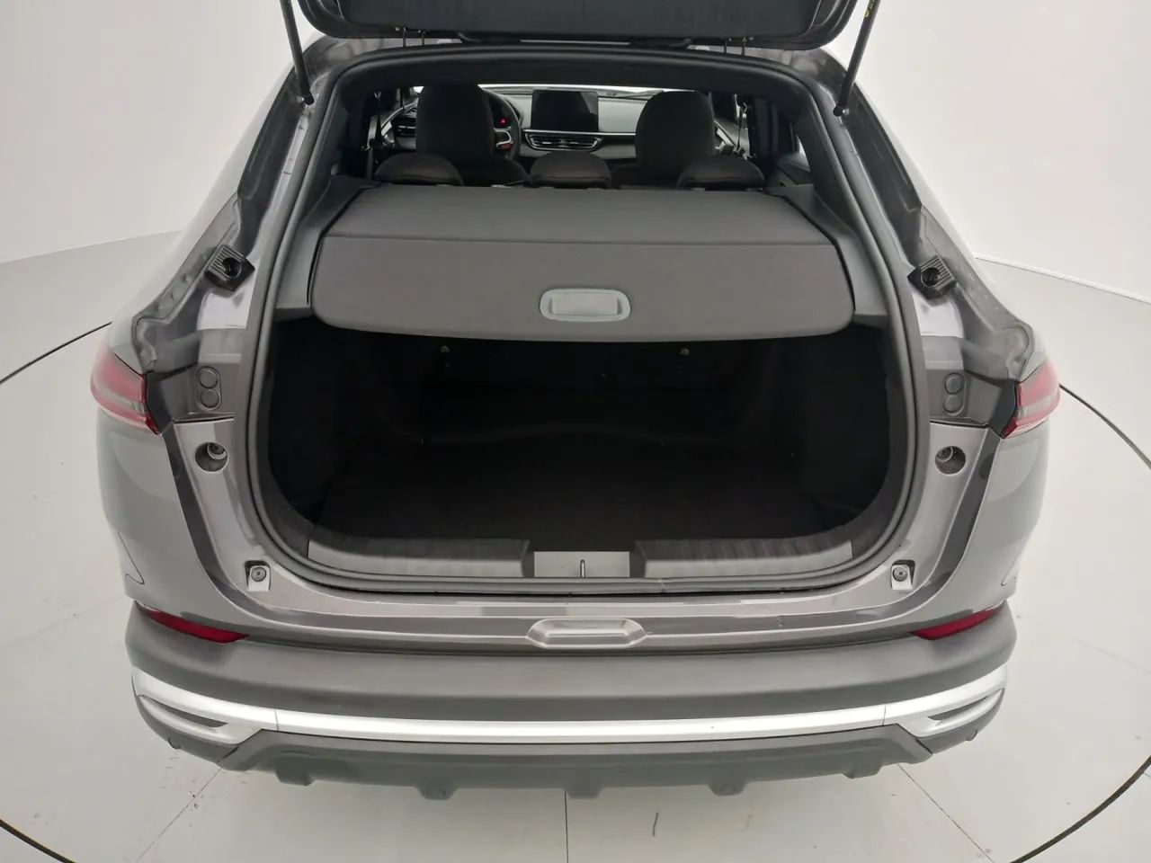 Fiat Fastback Audace 200 TB Aut (Hibrído), foto 8 de 17