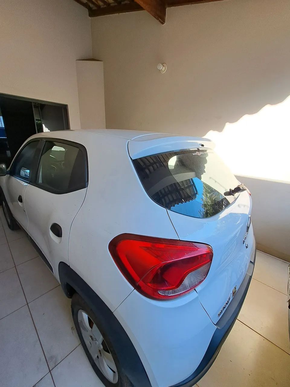Renault Kwid Zen 1.0 Flex 12V 5P Mec. 2018 - Foto 2