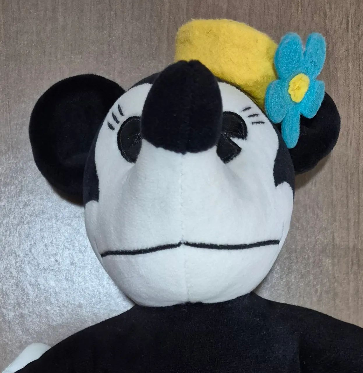 Pelúcias Mickey e Minnie edição limitada - Foto 4