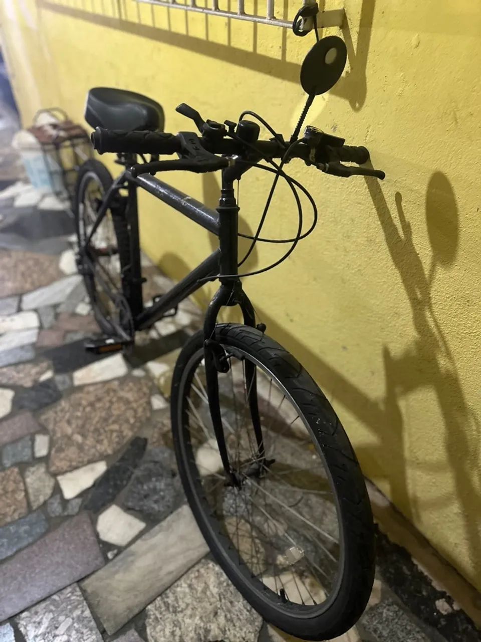 Bicicleta usada pneus novos  - Foto 3