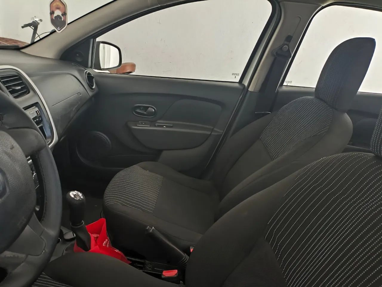 Alugo Renault Sandero 2017 - Foto 2