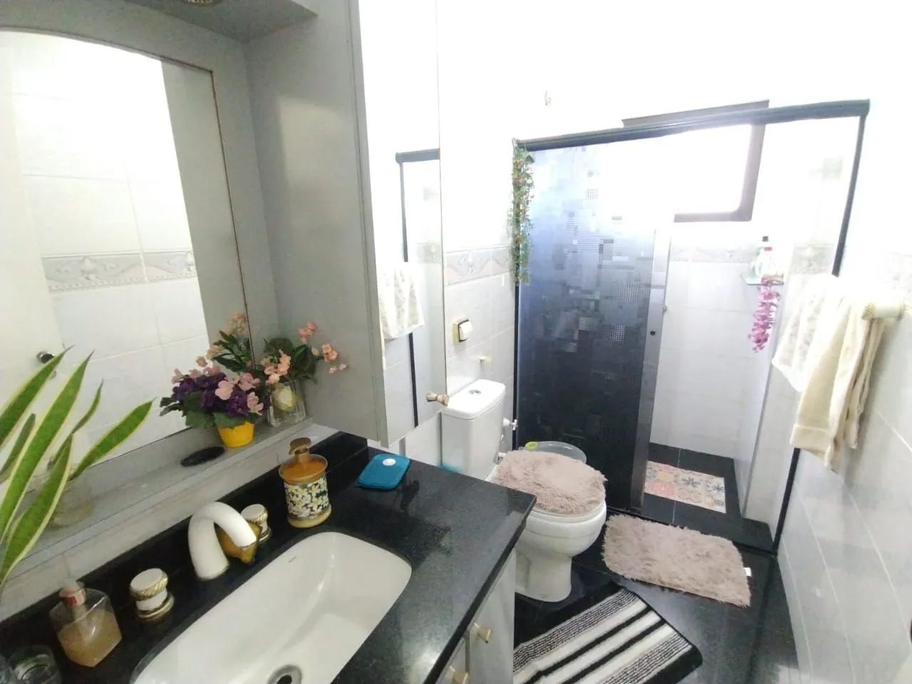 Apartamento à venda no Edifício Luiz Pessuti ? Amplitude, privacidade e excelente localiza - Foto 4