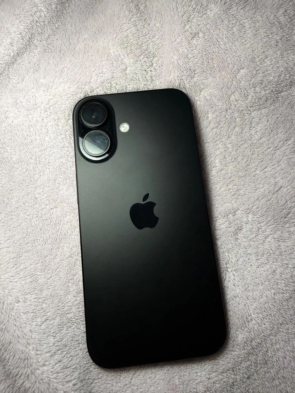 IPHONE 16 128GB PRETO MENOS DE 1 ANO DE USO  - Foto 3