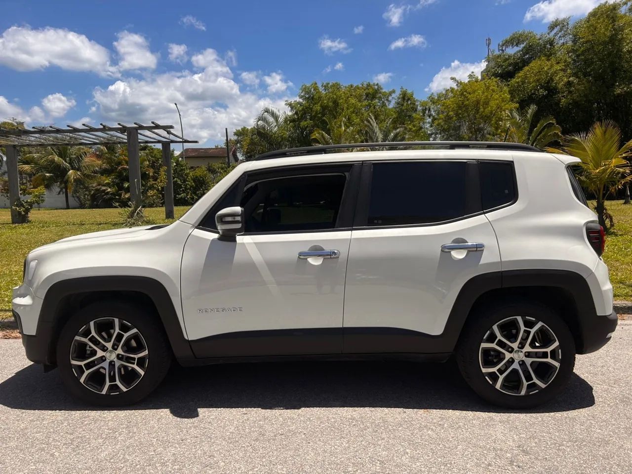 Jeep Renegade Sport T270 1.3 TB 4X2 Flex Aut. 2023