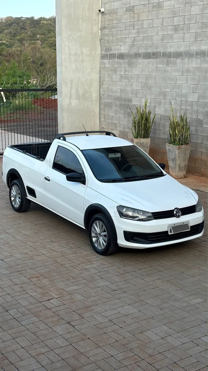 Volkswagen Saveiro Saveiro Trendline 1.6 T.Flex 8V 2015
