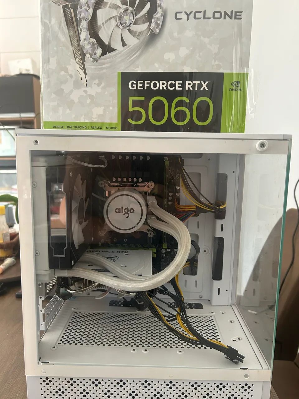 Vendo CPU com placa de vídeo 5060 1 mês de uso  - Foto 3