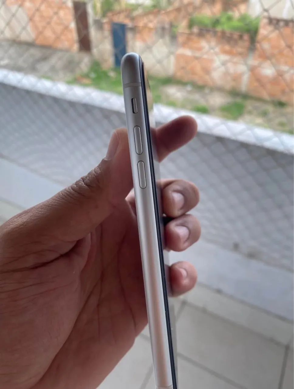 Vendo iPhone XR único dono  - Foto 3