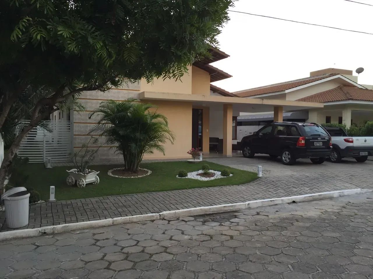 Excelente Casa no Condomínio Porta do Sol