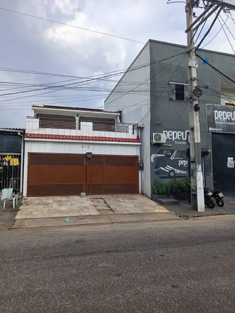 VENDO CASA NA PEDREIRA