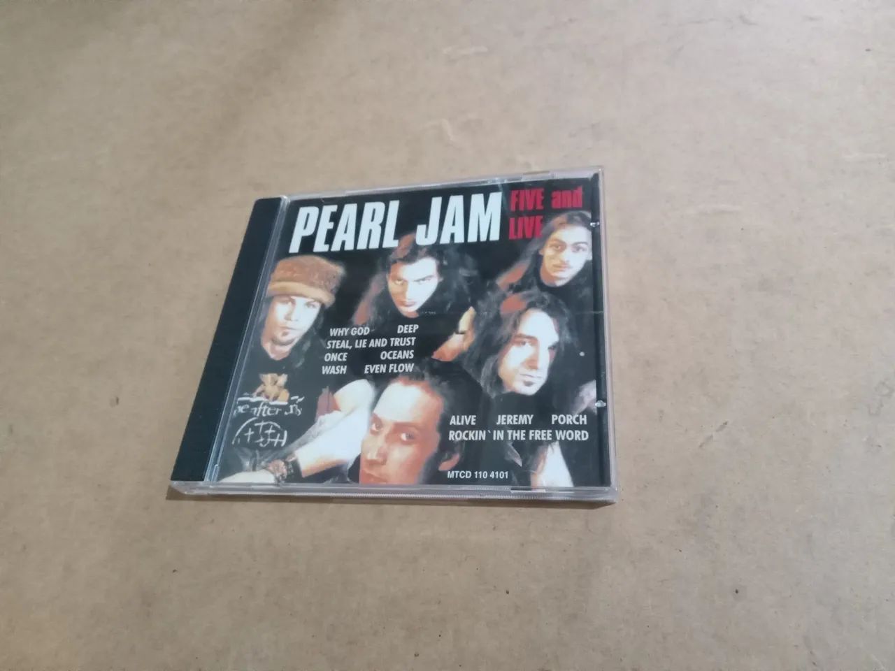 Cd pearl Jam five and live