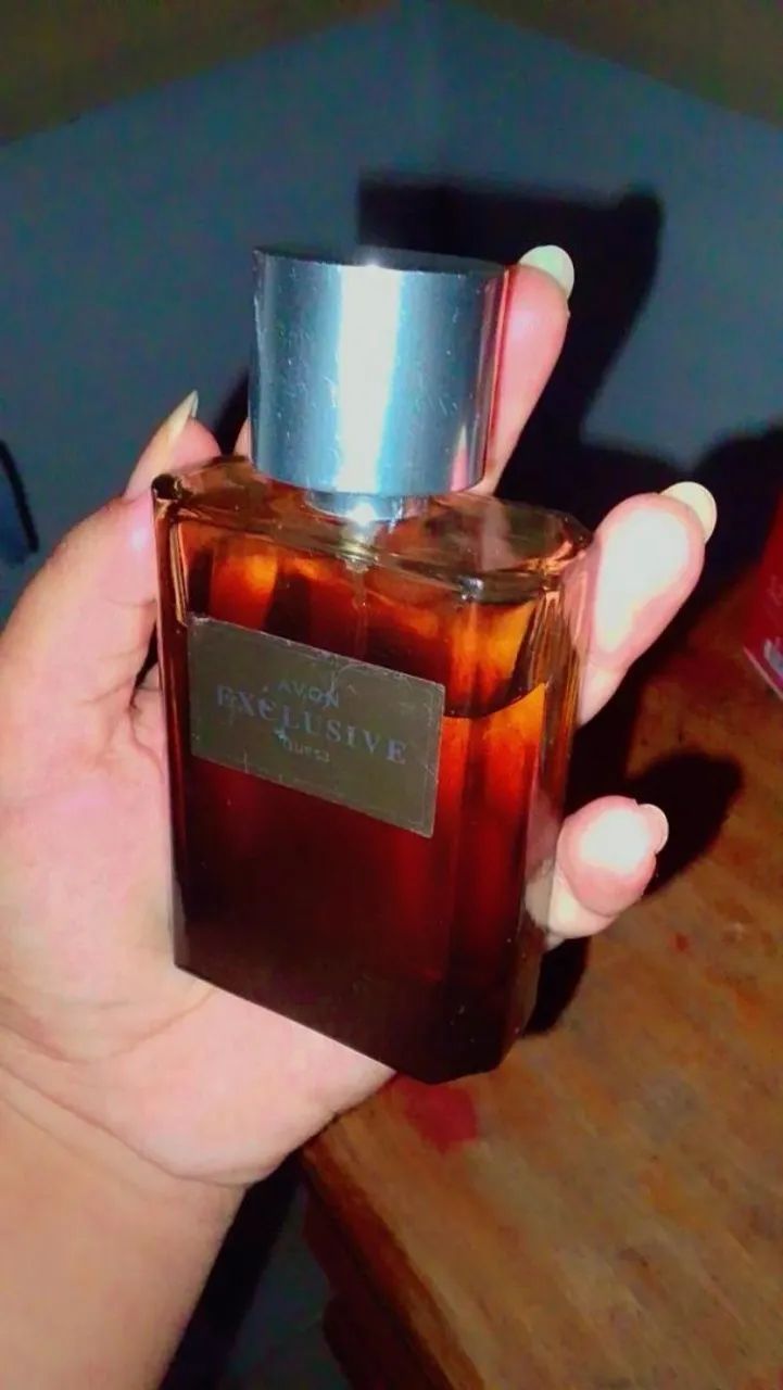 Desapego deste perfume masculino maravilhoso ?