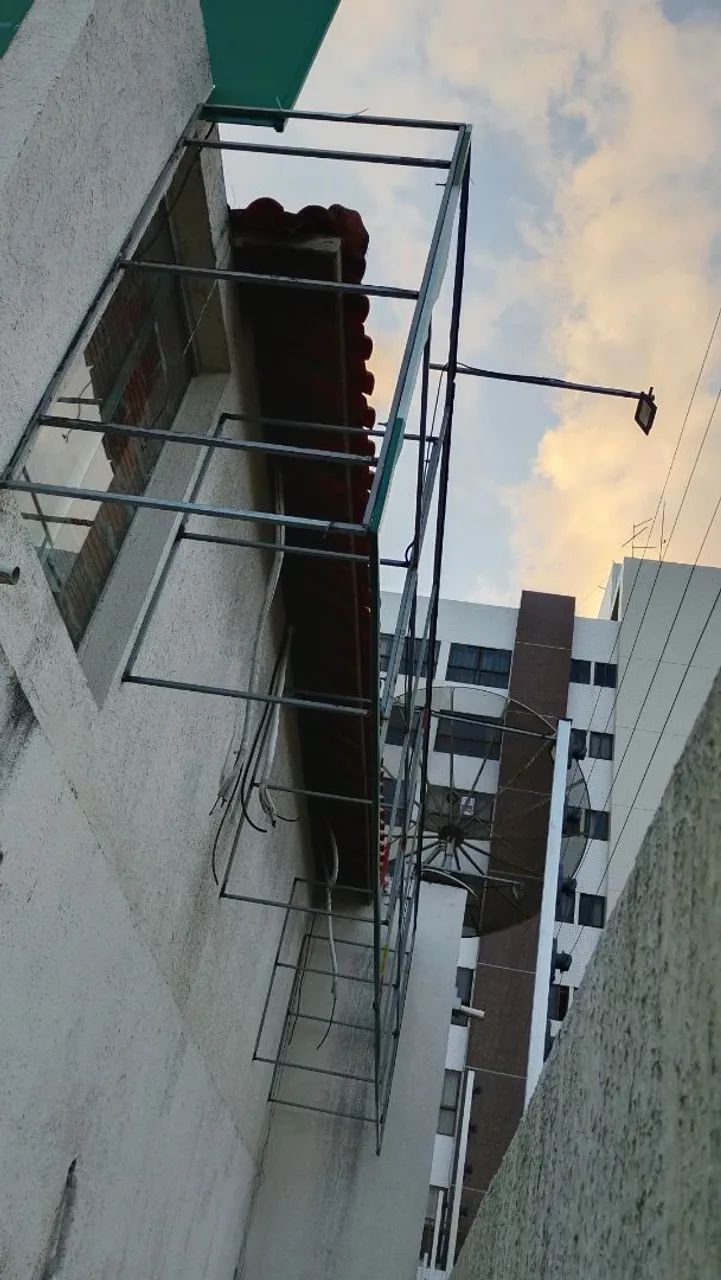 Estrutura para fachada e totem pra vender 
