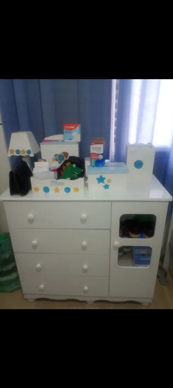 Vendo cômoda e cama infantil 