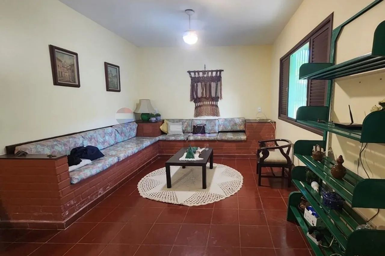 Casa com Piscina e 4 Quartos à Venda em São Pedro da Aldeia - Foto 5