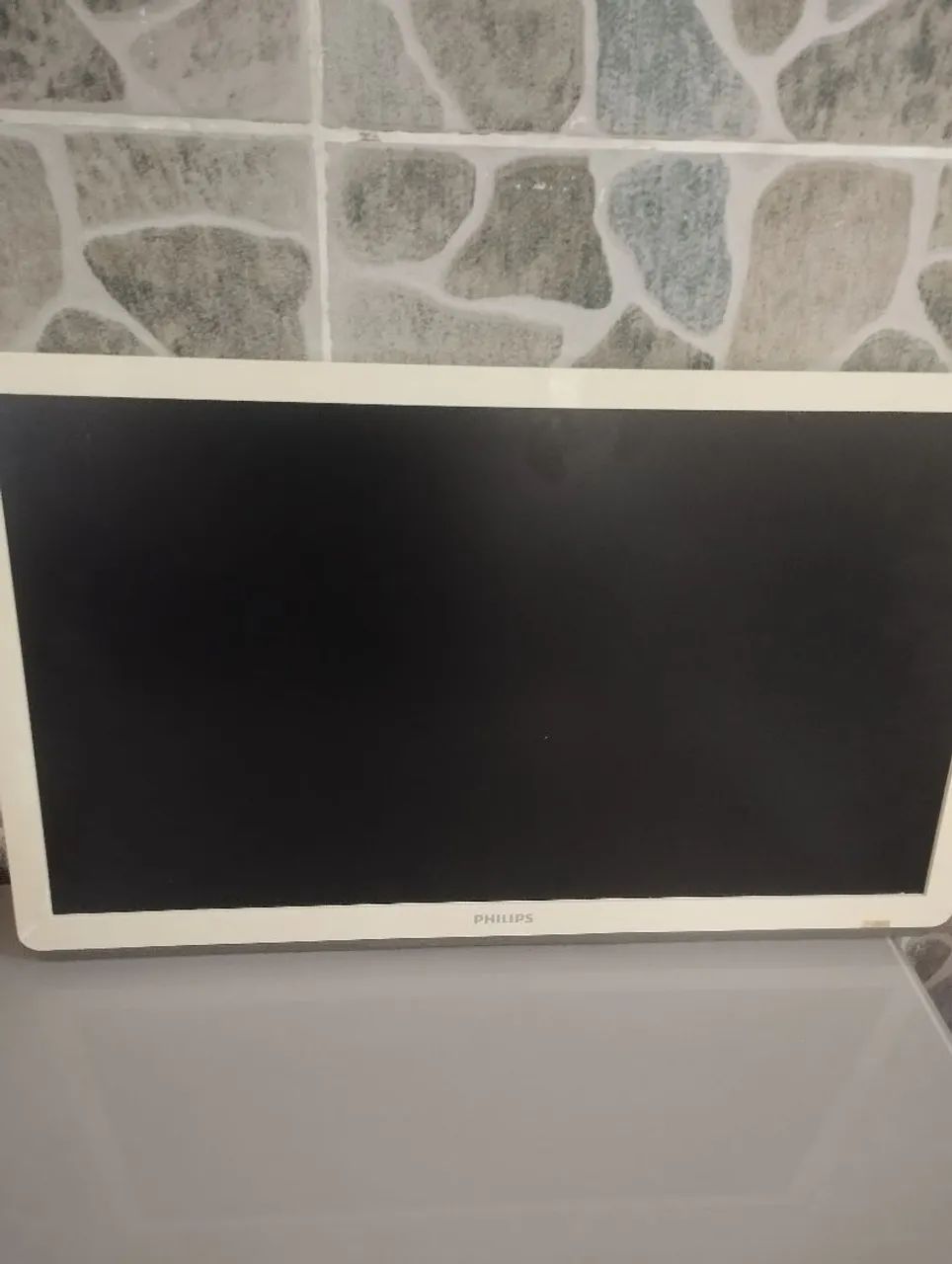 Vende -se tv Philips led 24 polegadas tela boa. - Foto 2