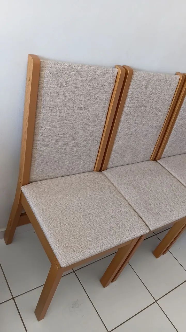 4 Cadeiras + Base de mesa  - Foto 2