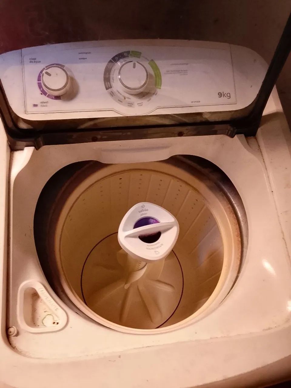 Máquina de lavar consul, 9kg com defeito 