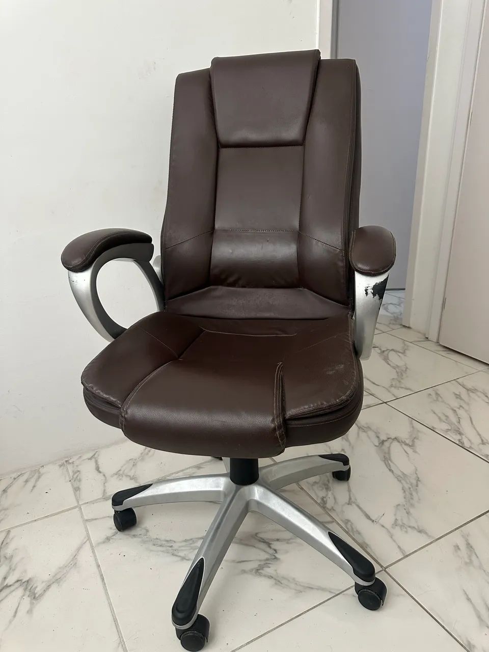 Cadeira Escritório  - Foto 4