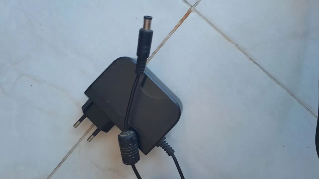 Monitor LG 21 Polegadas (vem com os cabos) - Foto 5