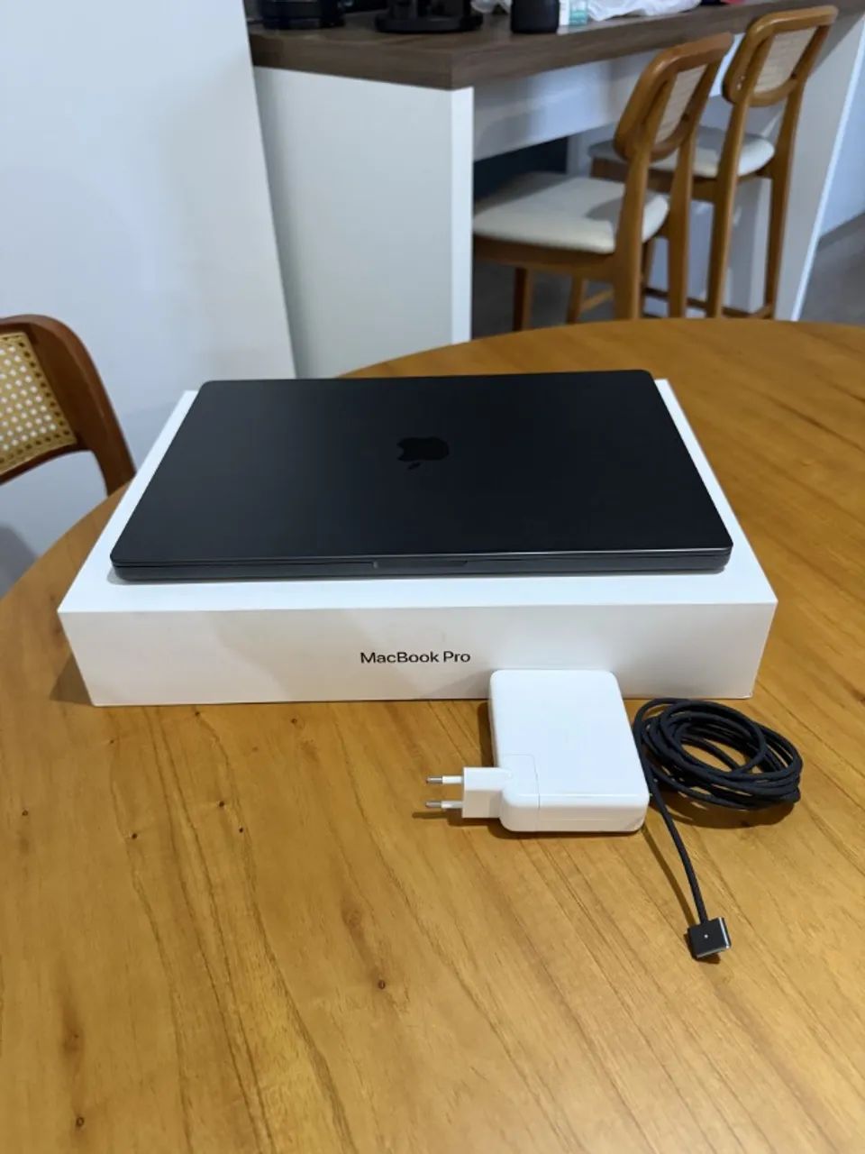 MacBook Pro 16 M4 Pro 48GB 512GB - NF Apple + garantia - Foto 3