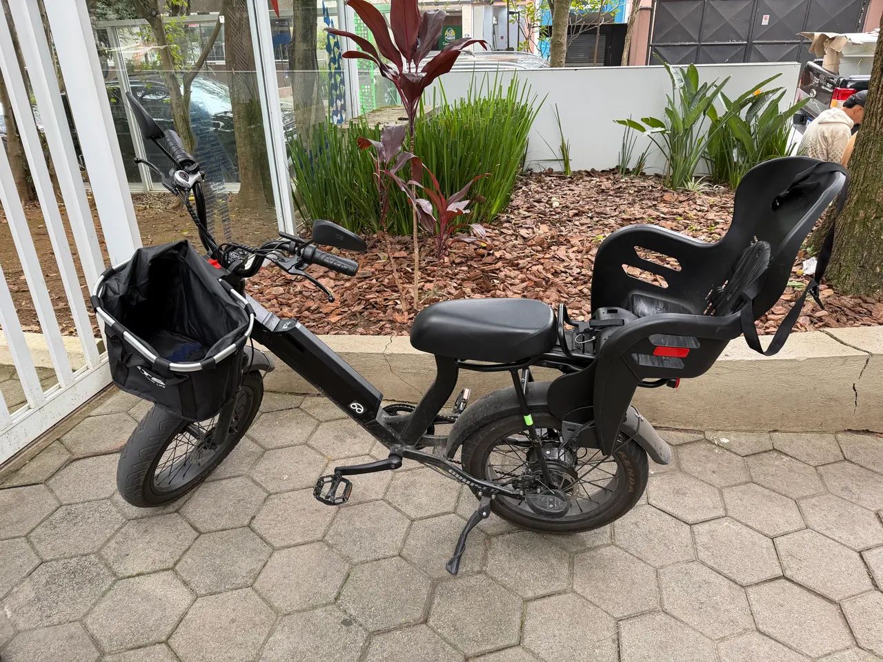 Bicicleta elétrica Lev Cruiser de abril 2025