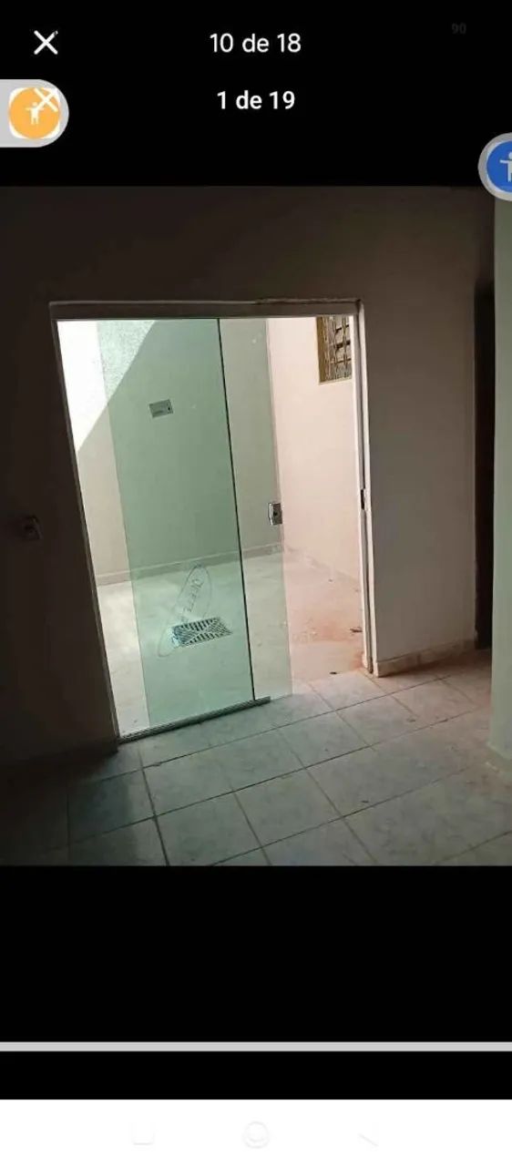 VENDO CASA e BARRACÃO MESMO LOTE  - Foto 2