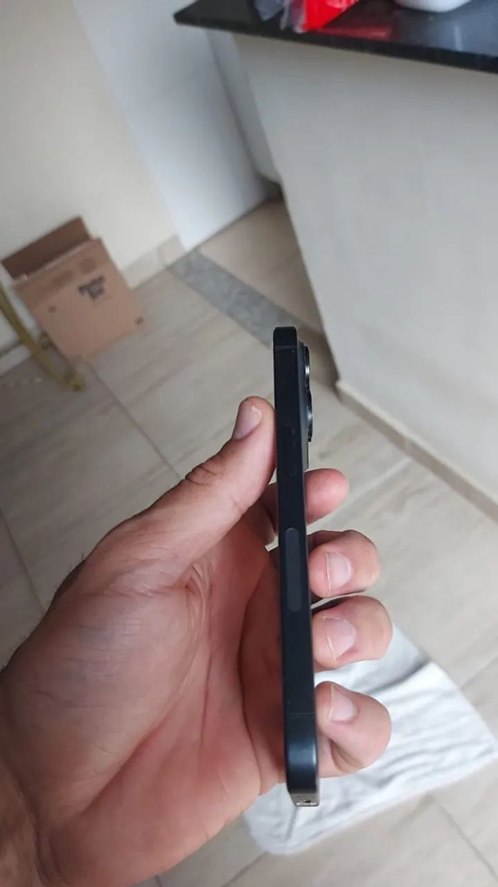 iPhone 15 pro 256 gb  - Foto 4
