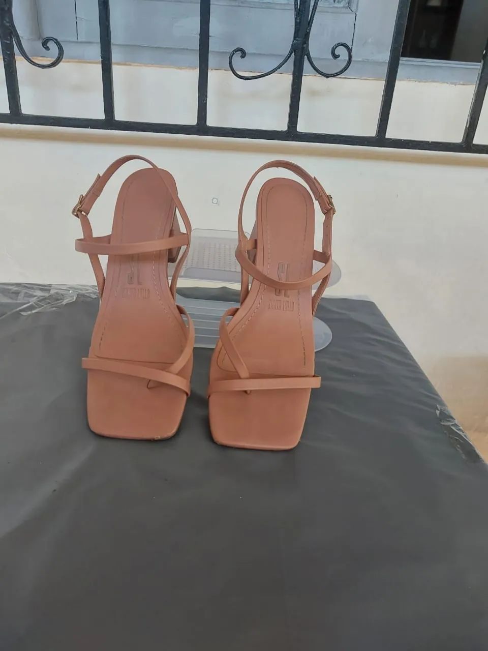 Sandália estilosa  - Foto 3