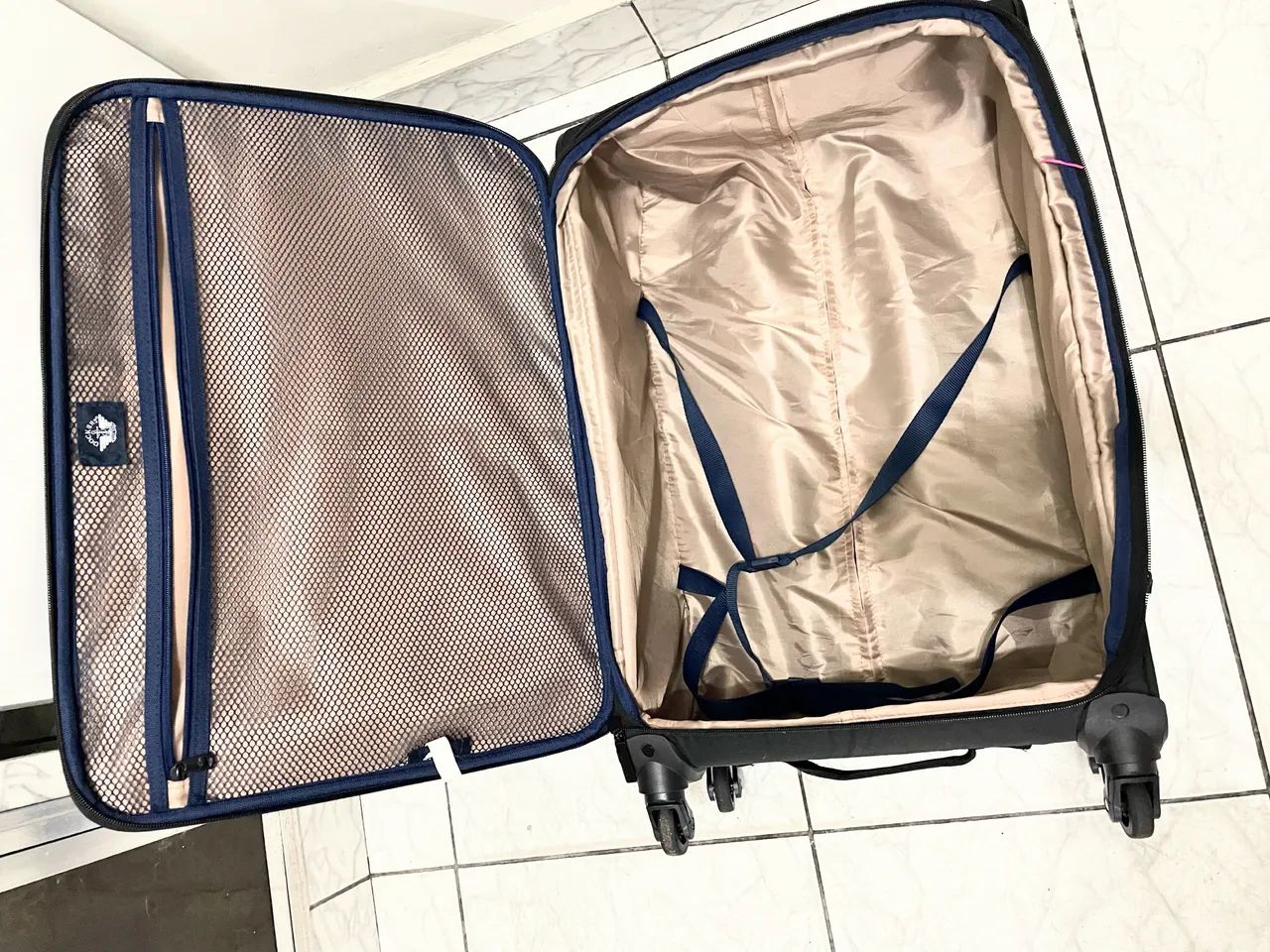 Mala de viagem de tecido - 360º - 23 kg - Foto 2