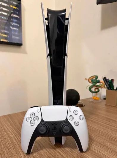 PS5 Slim 1TB Digital - Foto 2