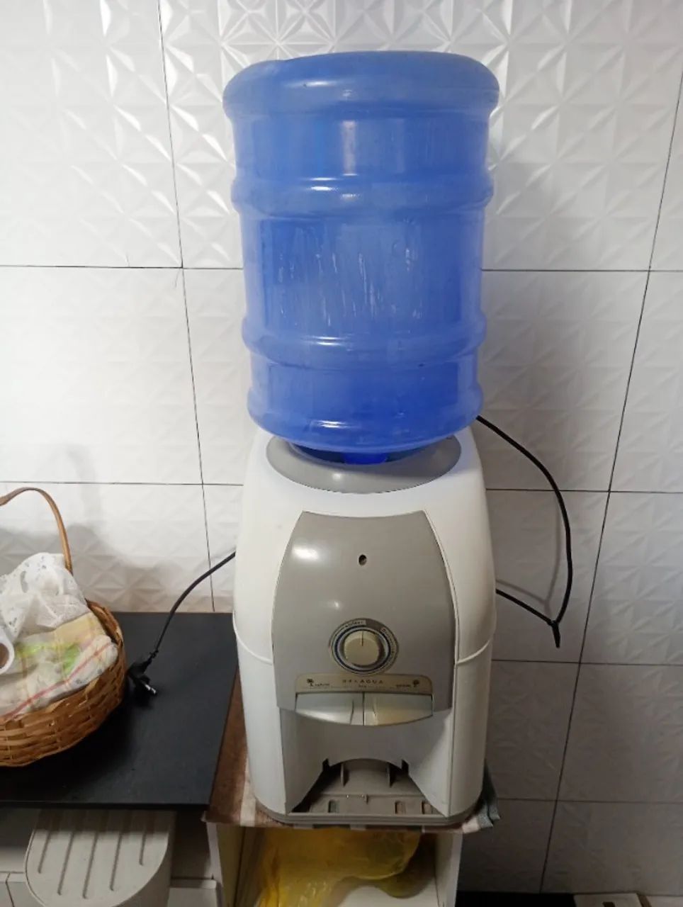 Bebedouro mesa Esmaltec compressor - Foto 3