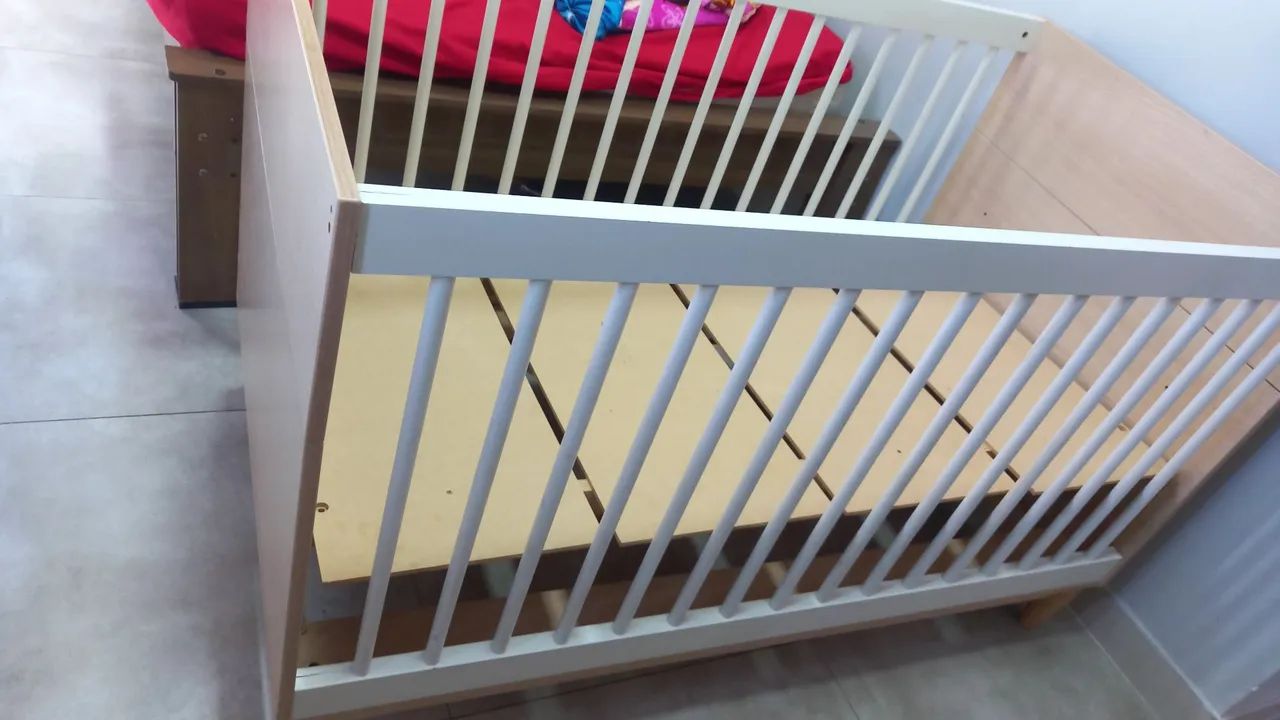 Berço  de bebê ótimo estado 