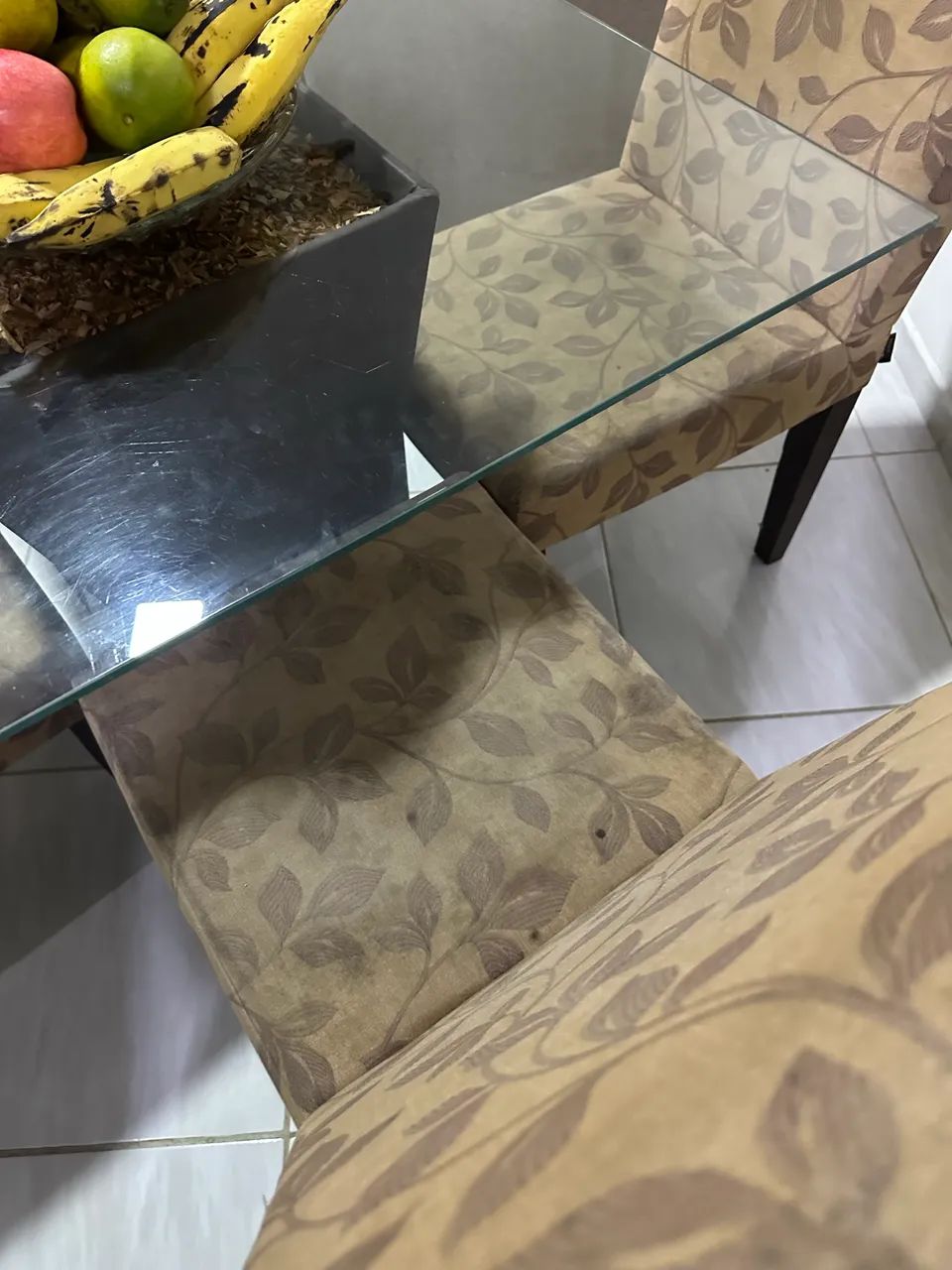 Vende-se mesa 4 cadeiras  - Foto 3