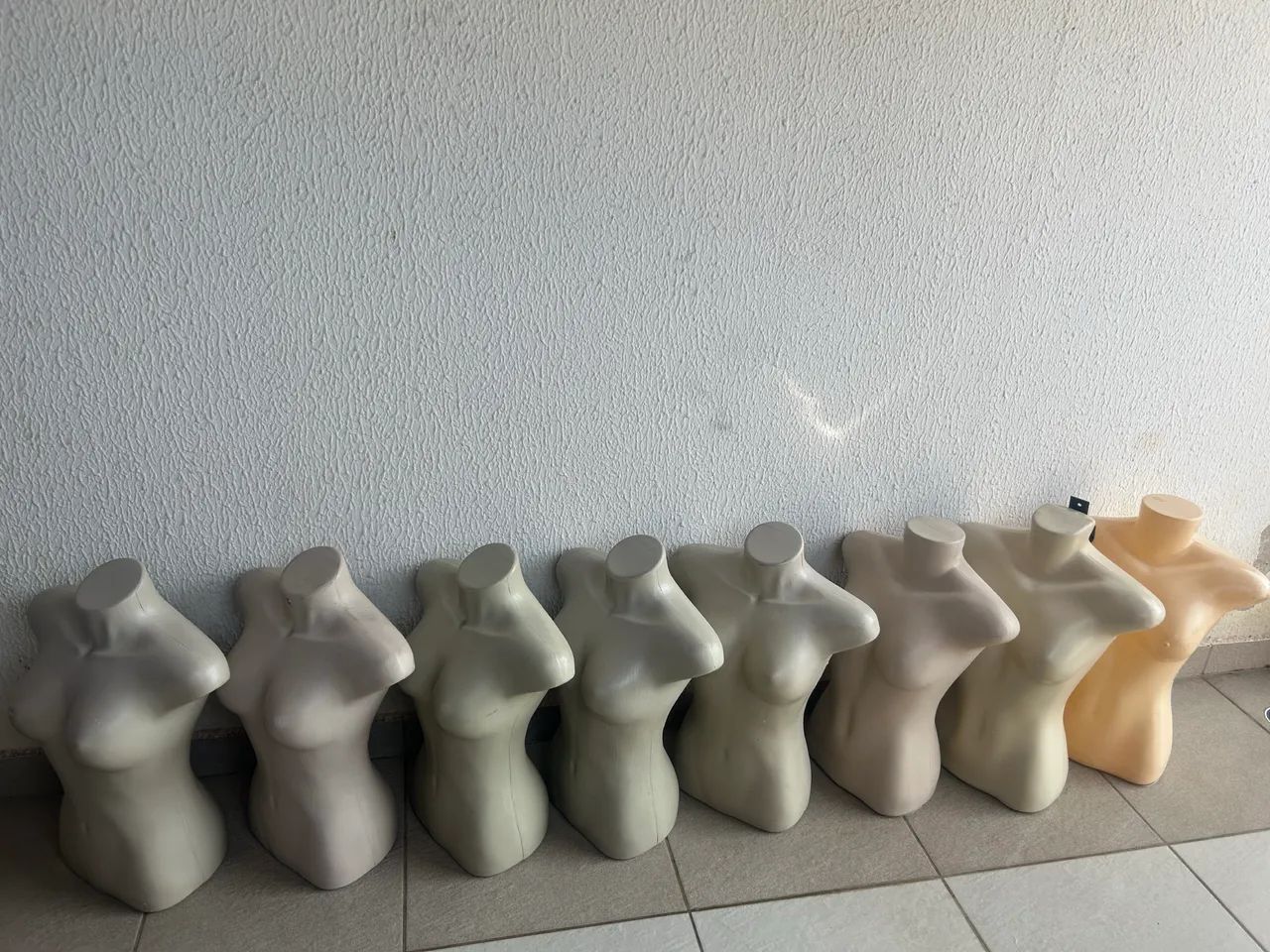 8 manequins busto