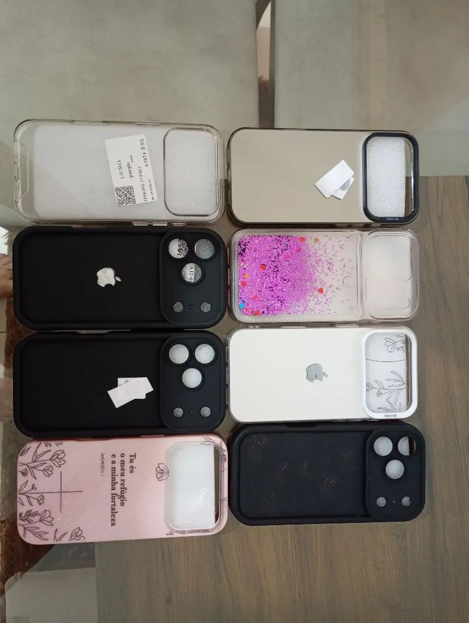 Vendo 8 capinhas Iphone 17 Pro  - Foto 2