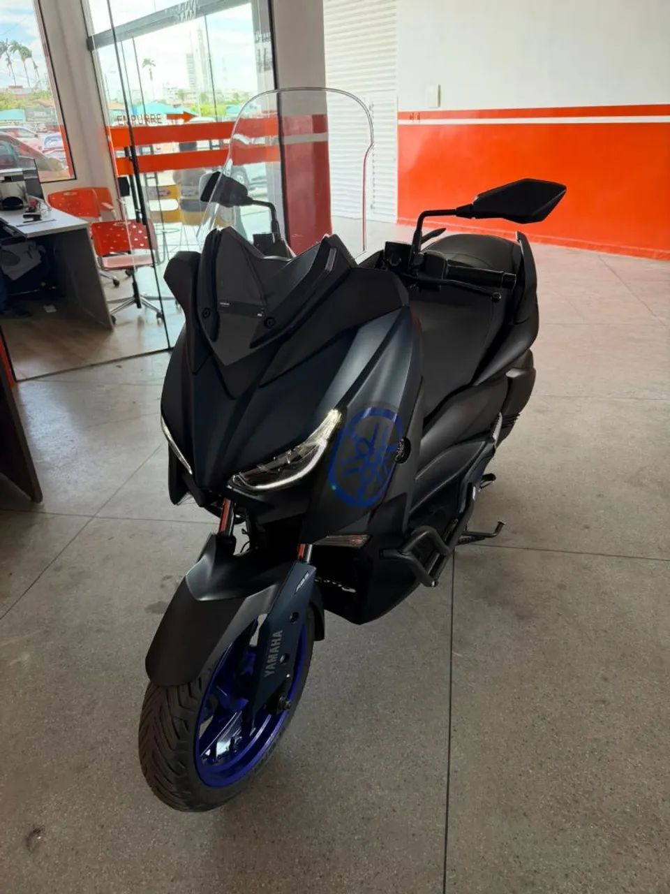Yamaha Xmax estado de zero - Foto 2
