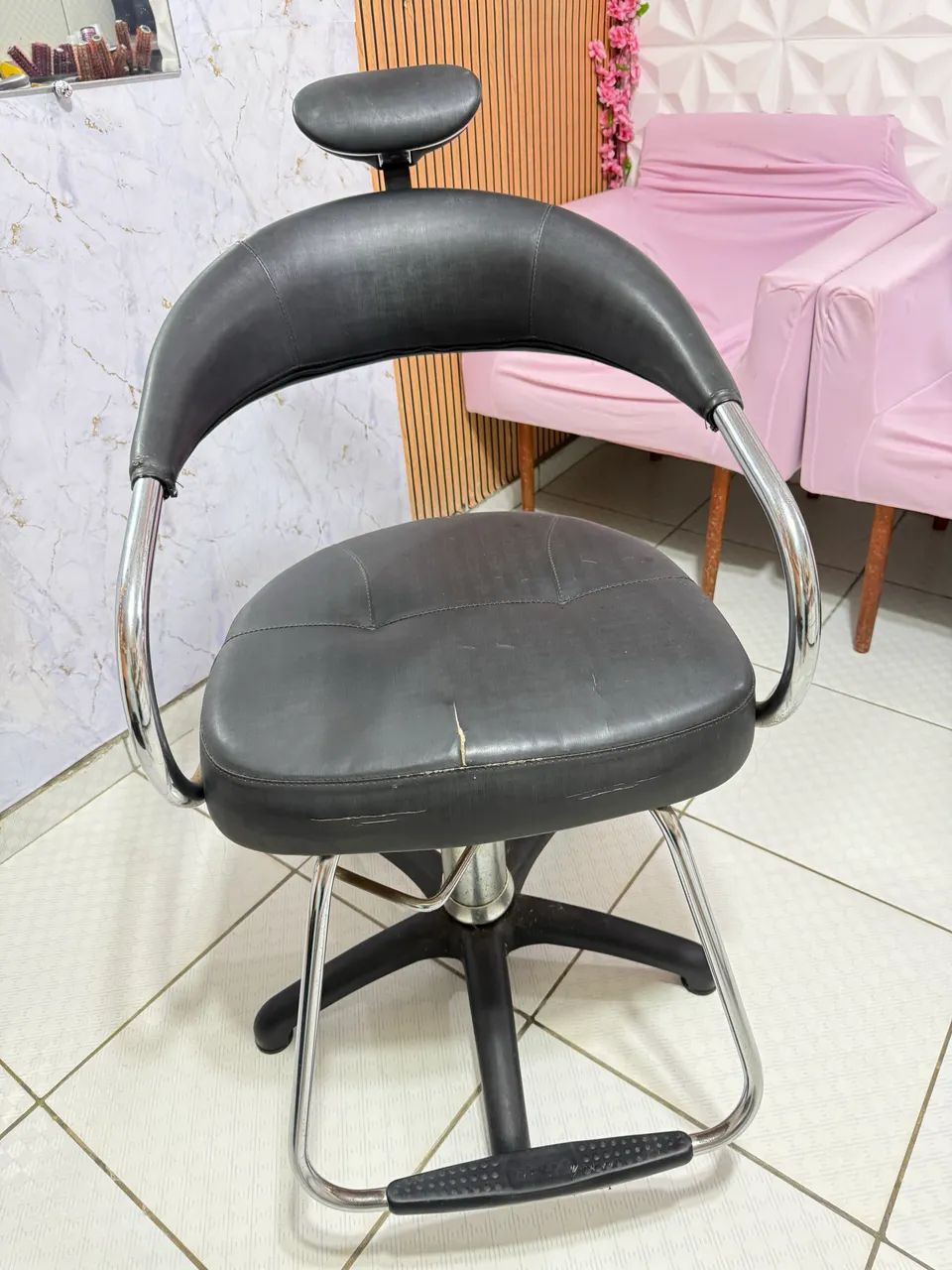 Vende-se cadeira hidráulica,l. - Foto 2