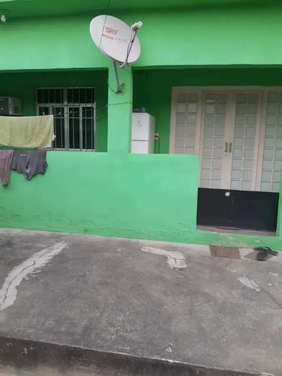 CASA COM 2 QUARTOS EM MARINGÁ - ACEITO ENTRADA - Foto 2