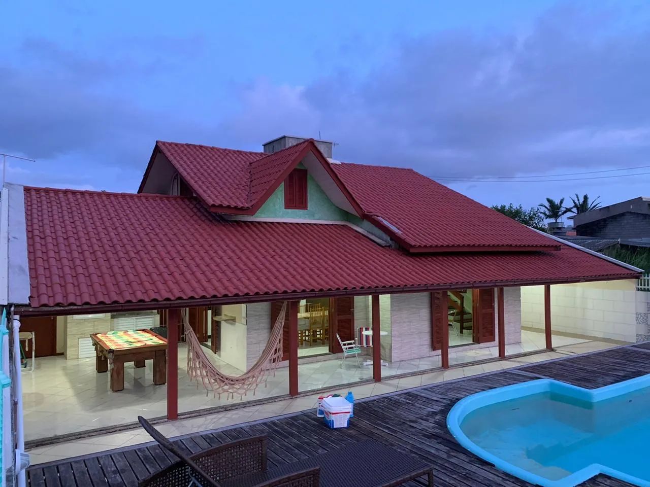 Casa com Piscina na Pinheira