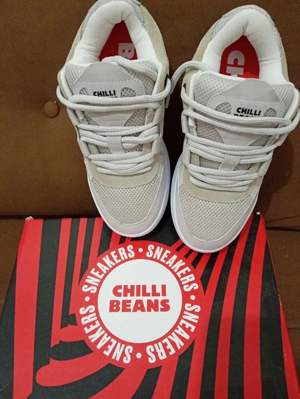 Tênis masculino n°40 Chilli Beans.  - Foto 5