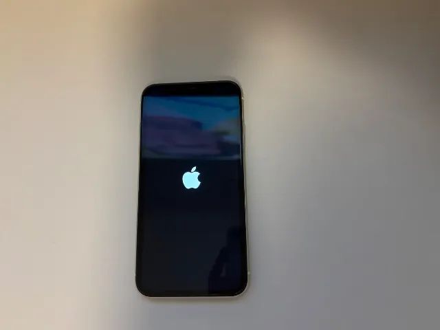 Vendo IPhone 11 - Foto 2