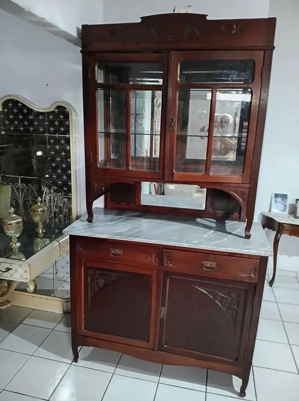 Móvel antigo 