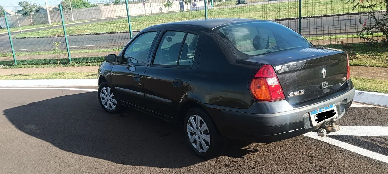 Renault Clio Sedan RN/ Expression 1.6 16V 4P 2004